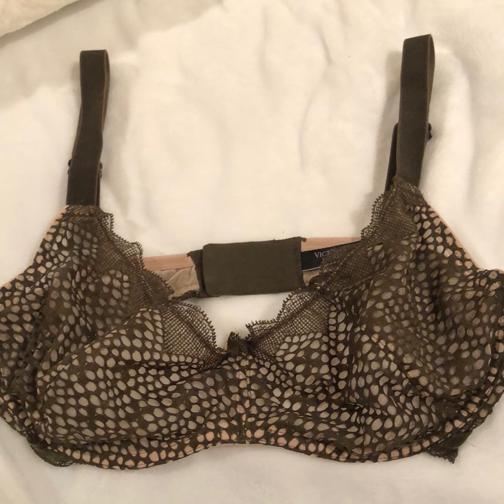 Stunning Victoria Secrets lace braπ - Picture 1 of 6